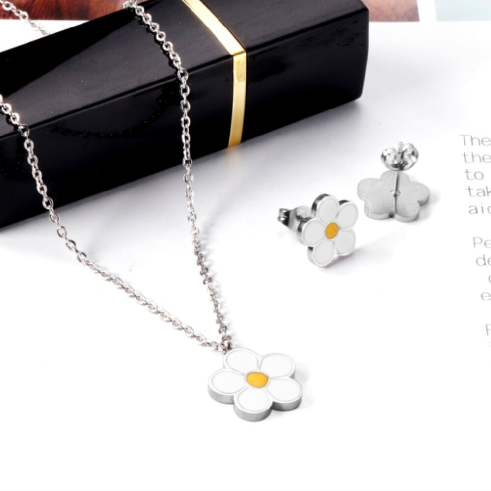 🍏50% OFF/3+...Dainty Daisy Flower Earrings/Necklace Set (Silver)